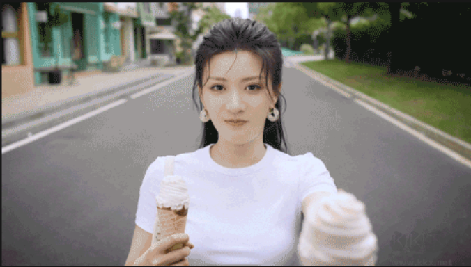 对不起我把美女包围了最新版