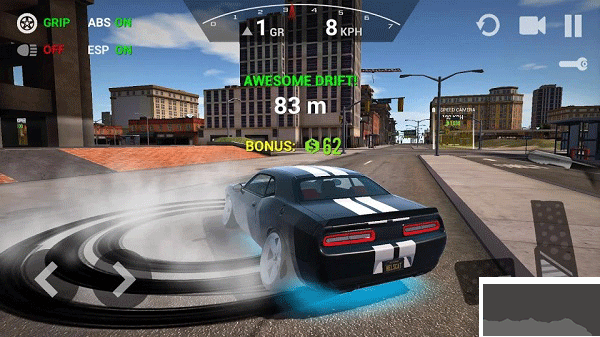 终极汽车驾驶模拟器(Ultimate Car Driving Simulator)